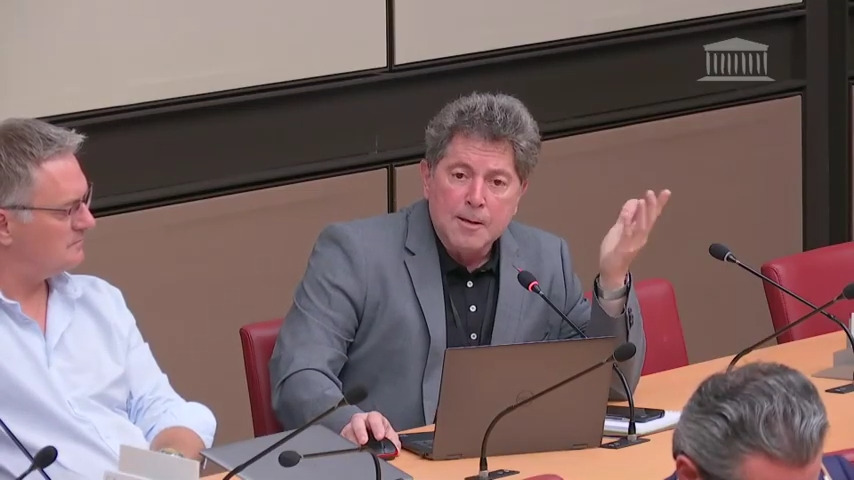 Vidéo: Plan écophyto: vous abandonnez toute ambition de réduction des pesticides.