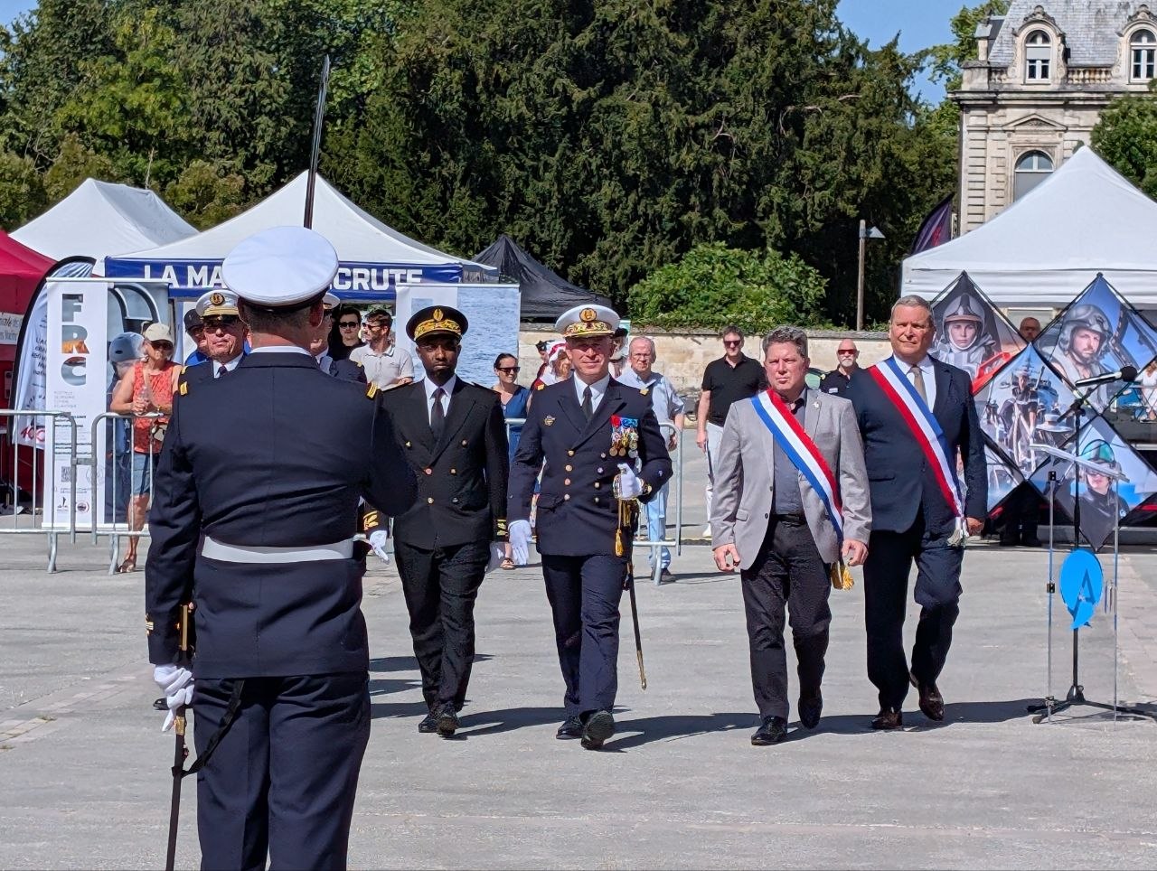 Aux 400 ans de la Marine Nationale à Angoulême